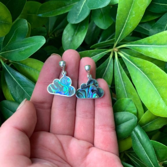 Abalone Cloud Pendant, Kid's Jewelry, Dainty Necklaces, Healing Jewelry, Clouds - Picture 5 of 5